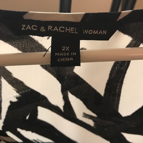 Women’s Zac & Rachel top - Picture 2 of 2